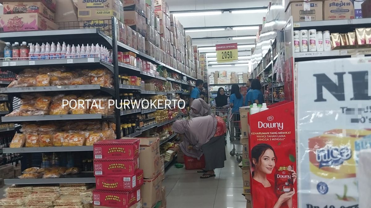 Alfamart Rajiman: Solusi Belanja Cepat di Jantung Cilacap